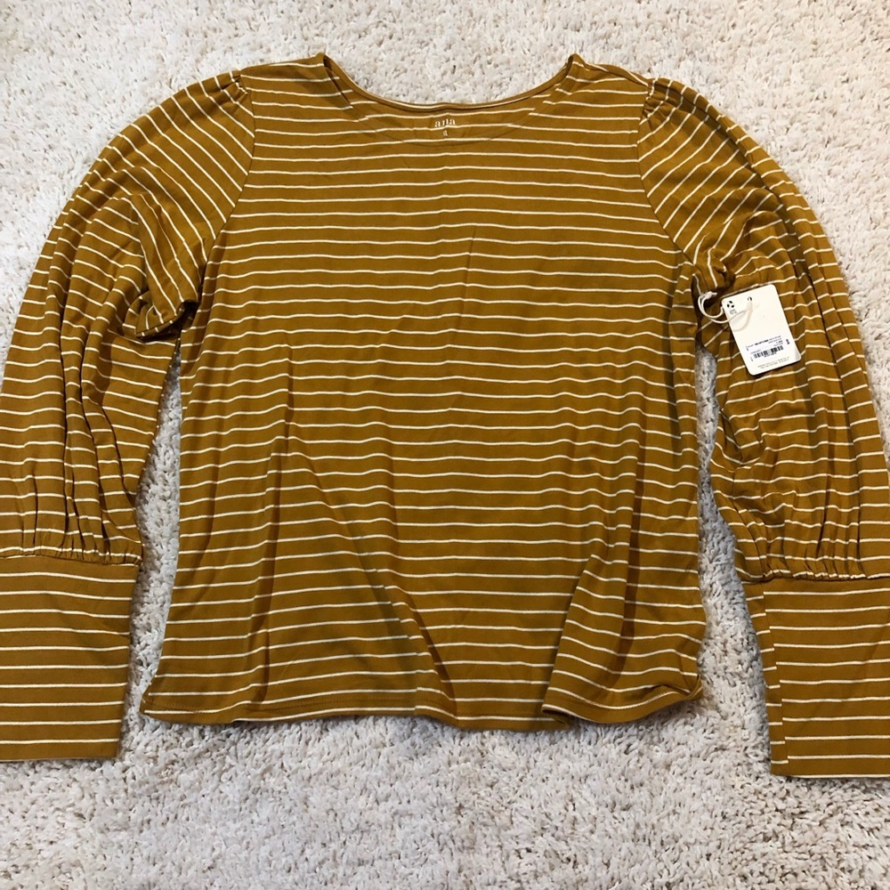 NWT A.N.A Gold Long Sleeve Top size XL